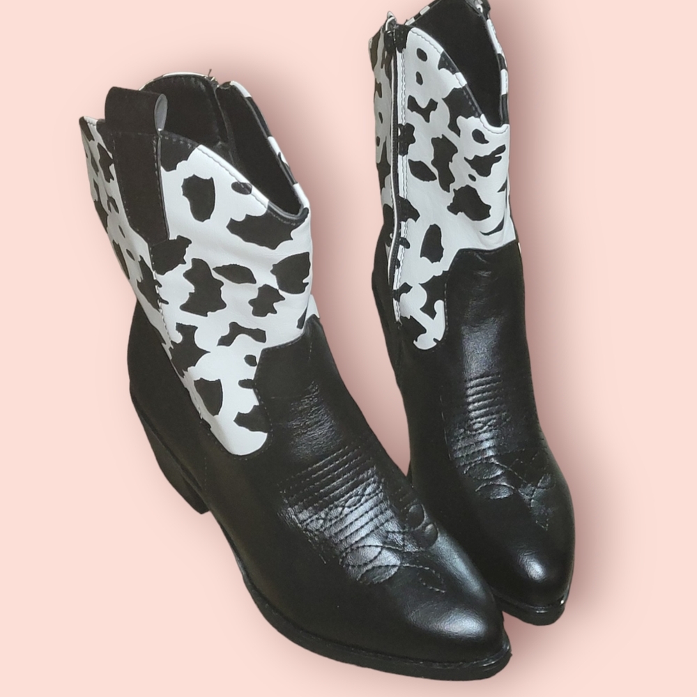 Brand new boutique item *  Cow print cowboy boots.